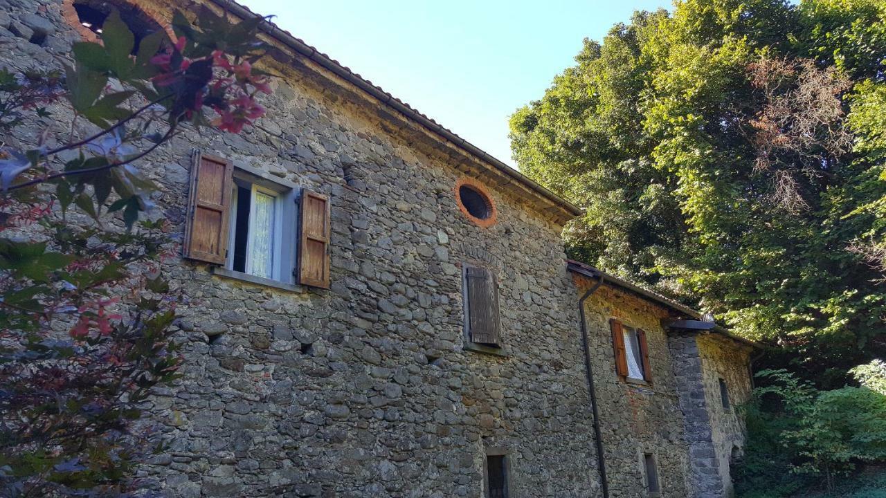 B&B Ai Chiosi Pontremoli Exterior foto
