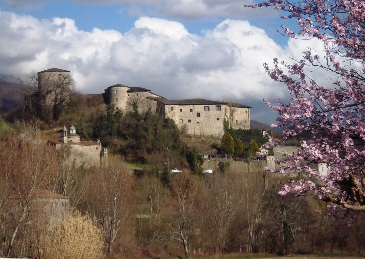 B&B Ai Chiosi Pontremoli Exterior foto
